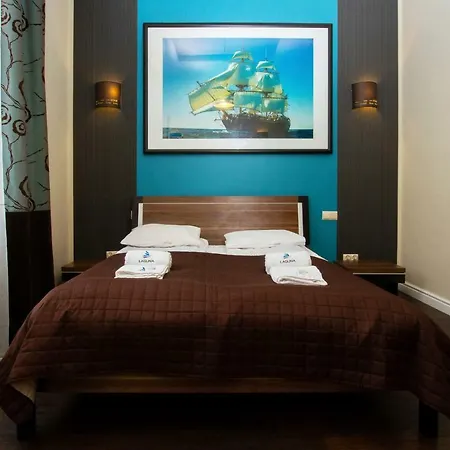 Old Town Piwna By Renters Apartment Danzig