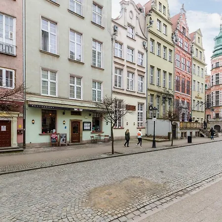 Old Town Piwna By Renters Danzig
