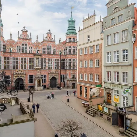 Old Town Piwna By Renters Danzig